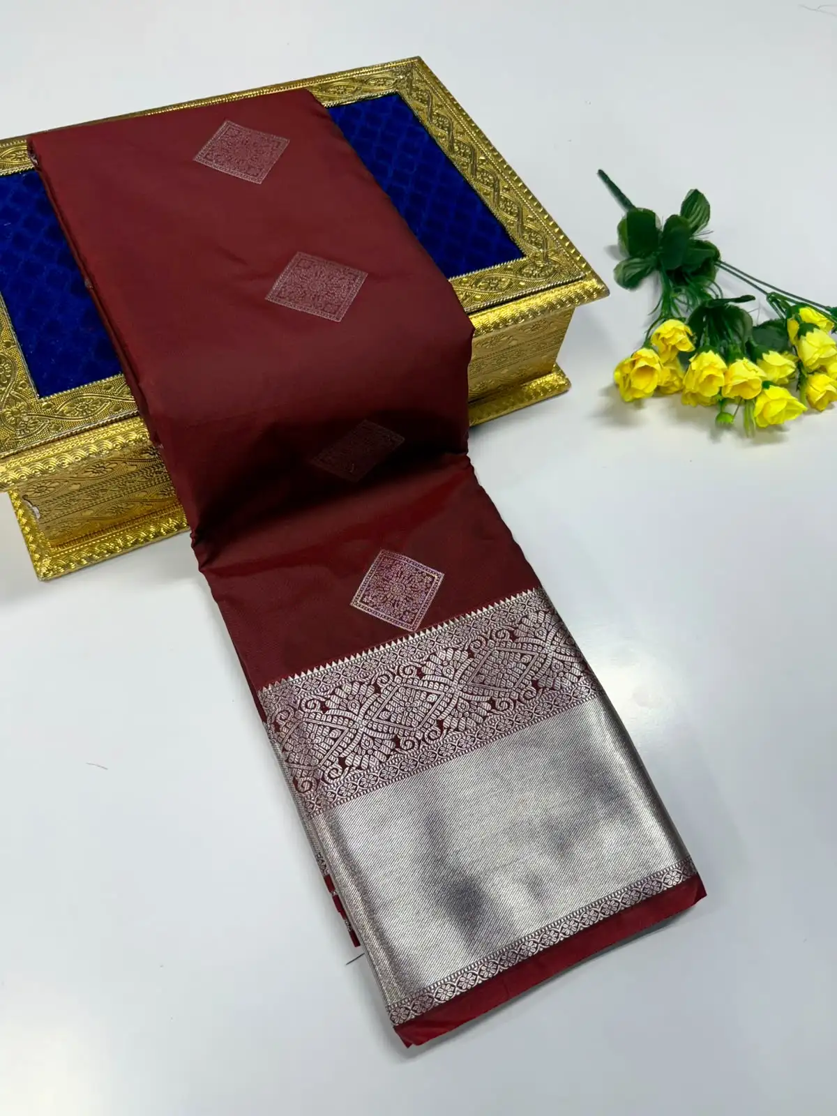 Diamond Floral Zari Butta Silver Brocade Border Semi Kanchipuram Silk Saree